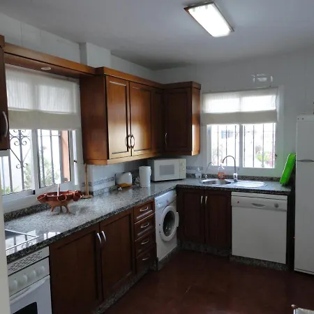 Spacious Family Aljamar 8a Villa Nerja