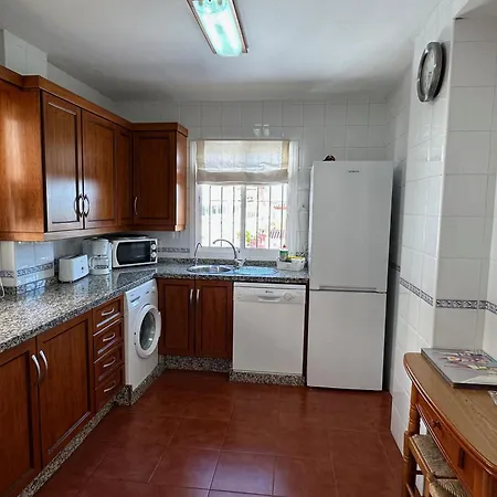 Spacious Family Aljamar 8a * Nerja