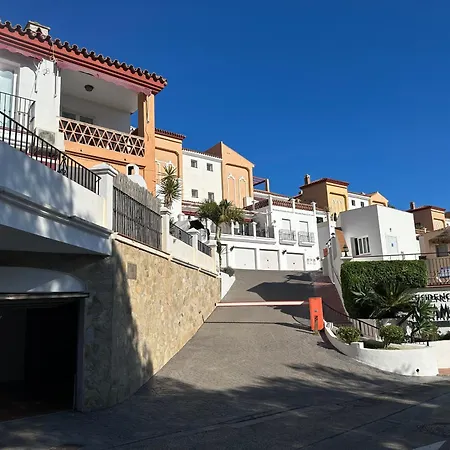 Vila Spacious Family Aljamar 8a *