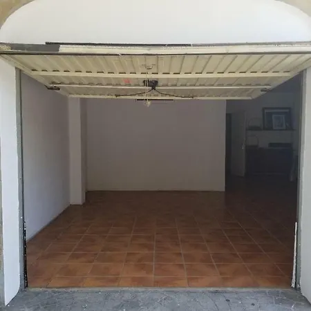 فيلة Spacious Family Aljamar 8a نيرخا